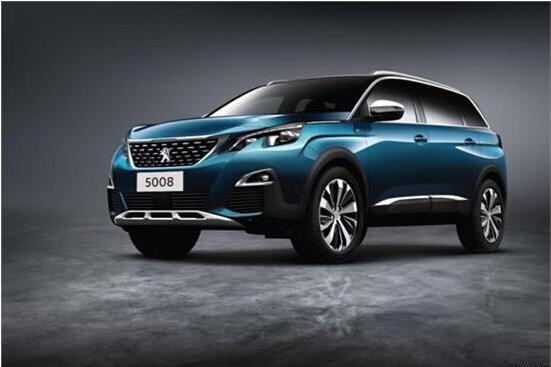现实和远方之间 只差 一辆标致5008